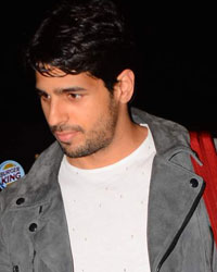 Siddharth Malhotra snapped at airport