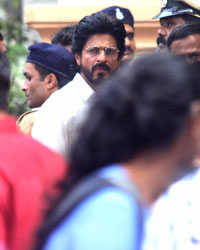 Sharukh Khan spotted some where at Mumbai during the shoot of film Raees