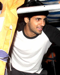 Siddharth Malhotra spotted in Versova