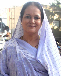 Bollywood actor Himani Shivpuri during the on location shoot of film Jhunjhunaa, in Mumbai