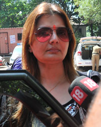 Actress Deepshikha Nagpal initiates legal proceedings for the physical assault by her ex-husband Keshav Arora