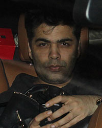 Karan Johar Snapped at Kareena Kapoor House