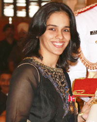 President Pranab Mukherjee presents Padma Bhushan Award to badminton star Saina Nehwal