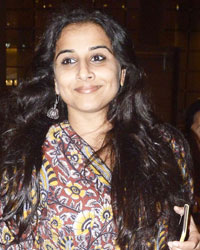 Vidya Balan at Mumbai Airport