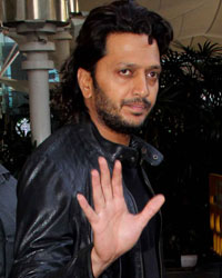 Ritesh Deshmukh Snapped at Domestic Airport