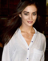 Amy Jackson at airport