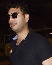 Yuvraj Singh at Airport