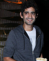 Purab Kohli snapped at airport