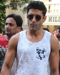 Farhan Akhtar snapped at Bandra