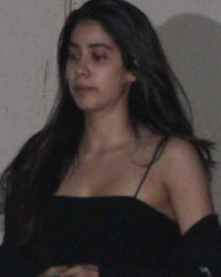 Jhanvi Kapoor snapped at Mehboob Studio