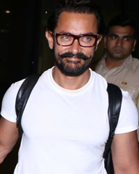 Kiran Rao, Ira Khan, Azad and aamir Khan snapped at airport