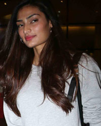 Athiya Shetty snapped at airport