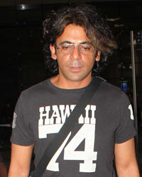 Sunil Grover snapped at airport