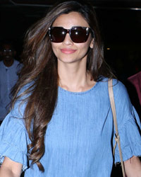 Daisy Shah snapped at airport