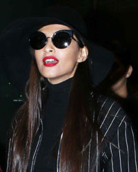 Sonam Kapoor snapped at airport