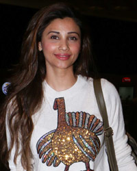 Daisy Shah snapped at airport