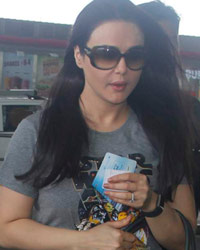 Preity Zinta snapped at airport