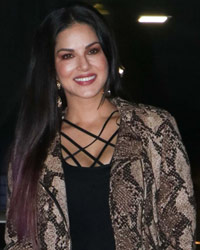 Sunny Leone snapped at Bandra