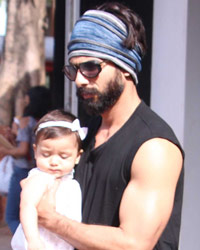 Shahid Kapoor with his daughter snapped at Bandra