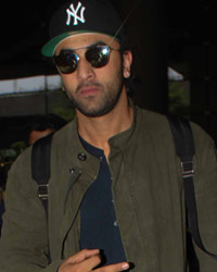 Ranbir Kapoor snapped at airport