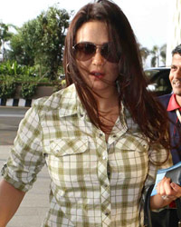 Preity Zinta at Airport