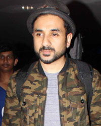 Vir Das at Airport