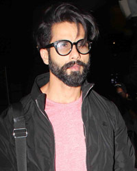 Shahid Kapoor at Airport