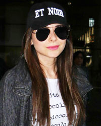 Kanika Kapoor snapped at airport