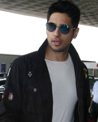 Sidharth Malhotra snapped at airport