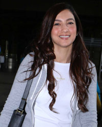 Gauhar Khan snapped at airport