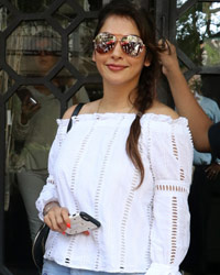 Isha Koppikar snapped at Korner house, Bandra