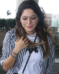 Kanika Kapoor snapped at airport