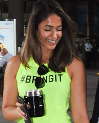 Ileana D'Cruz snapped at airport