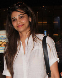 Daisy Shah snapped at airport