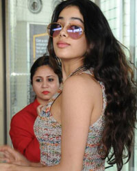 Jhanvi Kapoor snapped at airport