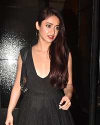 Ileana D'Cruz at Pali Cafe, Bandra