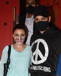 Sara Ali Khan and Kunal Khemu