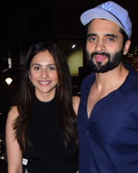 Rakul Preet Singh and Jackky Bhagnani spotted at Bandra