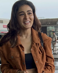 Shalini Pandey at airport