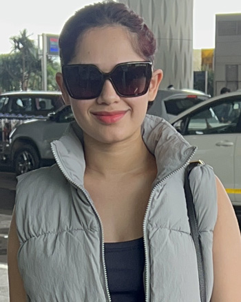 Jannat Zubair Rahmani snapped at the airport