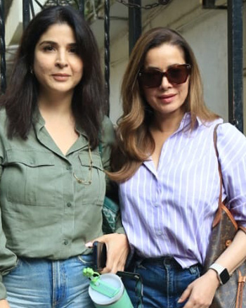 Maheep Kapoor and Neelam Kothari snapped at Dharma Productions office