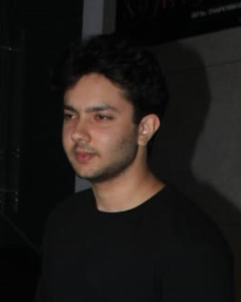 Nirvaan Khan