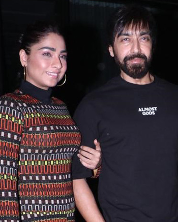 Samita Bangargi and Ashish Chowdhry snapped in Bandra