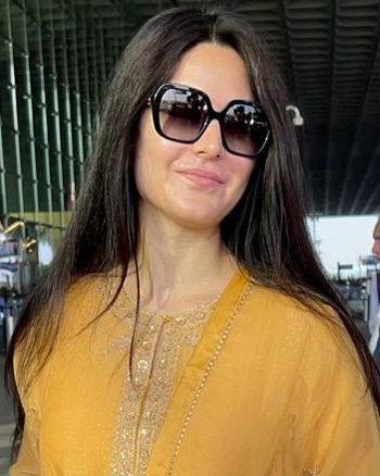 Katrina Kaif snapped at the airport