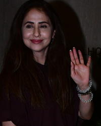 Urmila Matondkar spotted at Manish Malhotra house in Khar