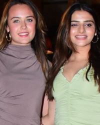 Abhimany Dasani, Roshni Walia and Avantika Dasani