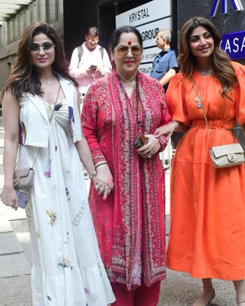 Shilpa Shetty snapped with family outside a restaurant in Bandra