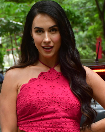 Lauren Gottlieb snapped in Juhu