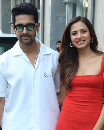 Ravi Dubey and Sargun Mehta