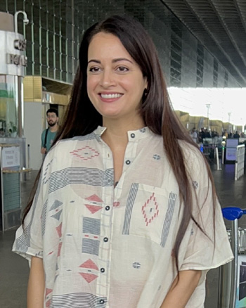 Dia Mirza snapped at the airport